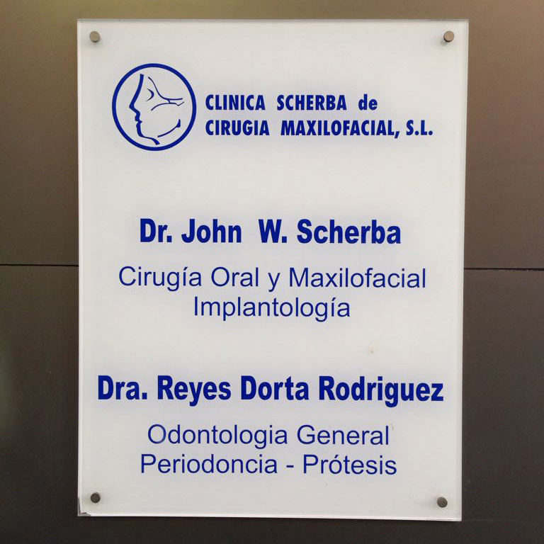 Doctores Clínica Scherba